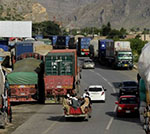 مرز تورخم بعد از تنش مرزی میان افغانستان و پاکستان باز شد
